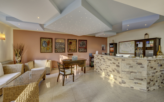 Sunrise Beach Suites