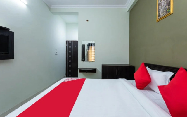 Om Gulmohar Avenue By OYO Rooms