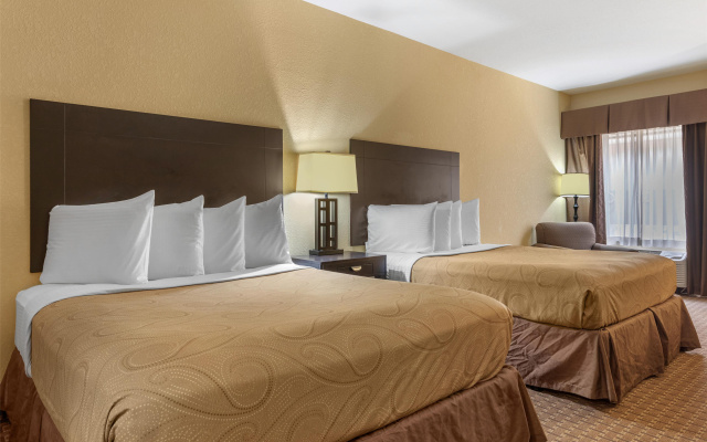 Best Western Bastrop Pines Inn