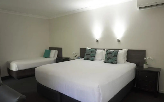 Comfort Inn & Suites Robertson Gardens