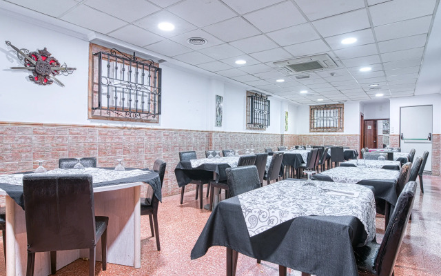 OYO Hostal Nova Picanya