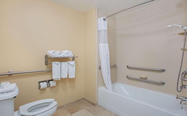 Hampton Inn Covington, GA