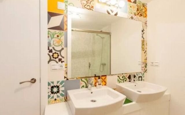 Holi-Rent Descalzos D