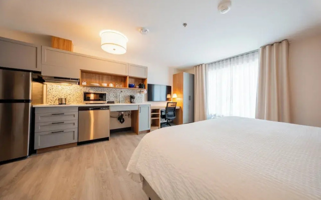 Candlewood Suites Trois Rivieres Ouest by IHG