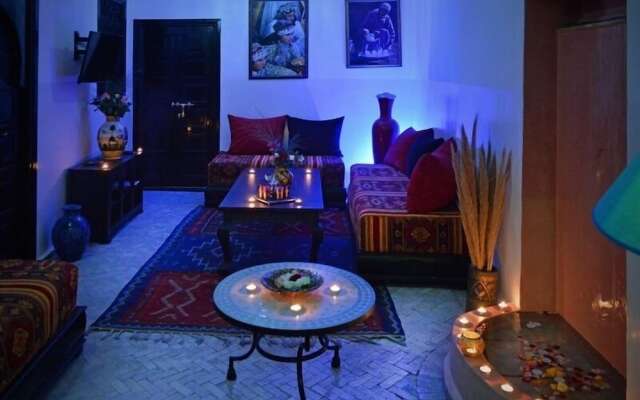 Riad Bleu Topaze