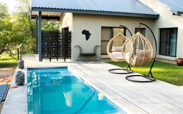 LittleBush Private Lodge