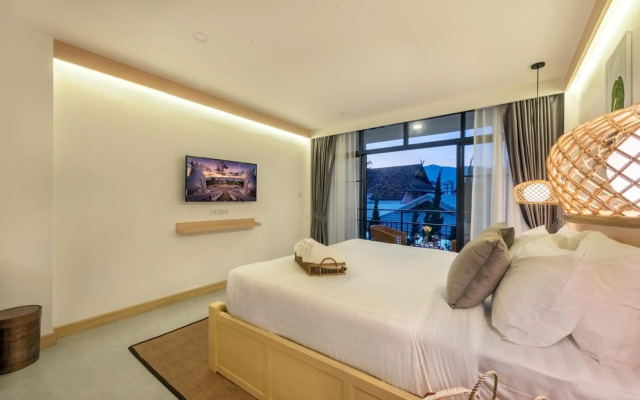 Ai Pai Hotel