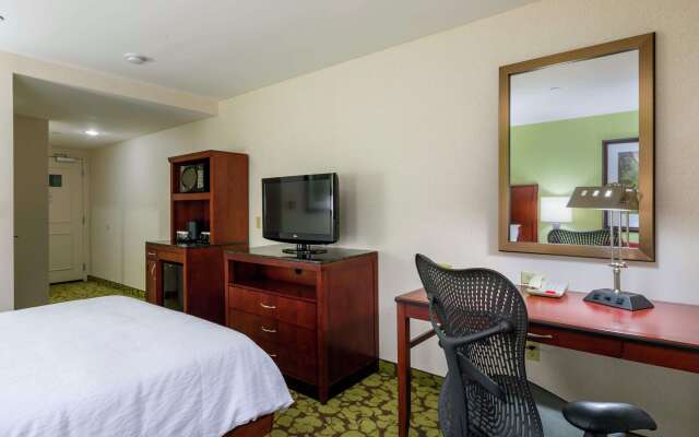 Hilton Garden Inn Queens/JFK Airport