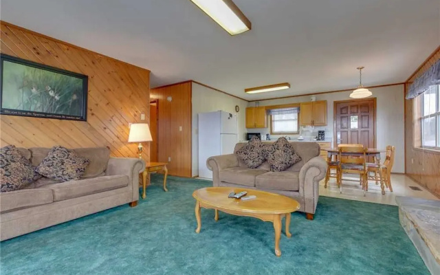 Crestview - Two Bedroom Cabin