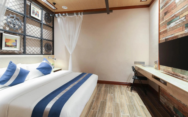 Zou Qu Ye Travel Hotel