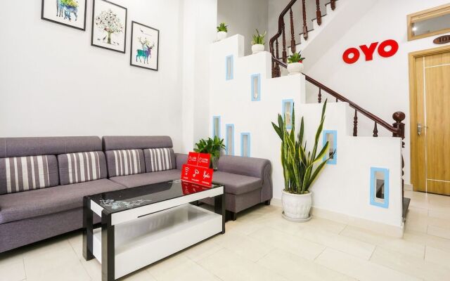 Oyo 496 Olani Homestay