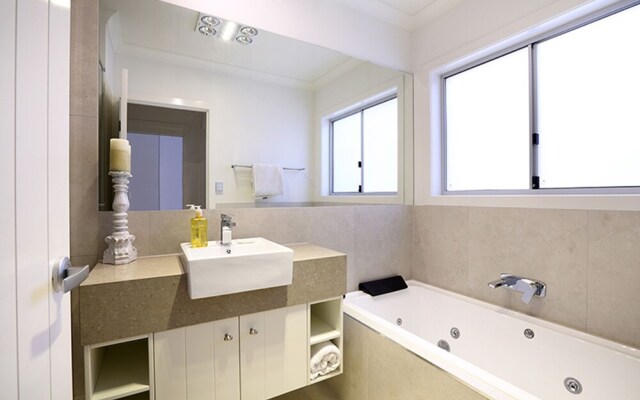 Cocos Court 21