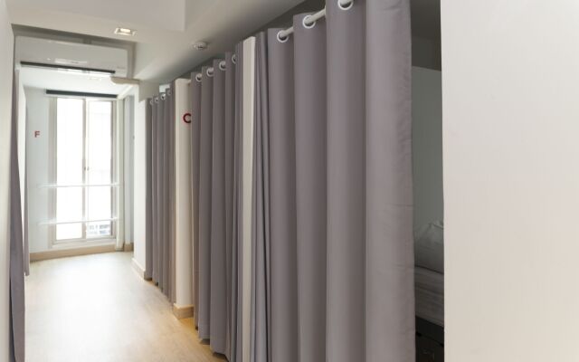 ALEXA Nimman - Hostel