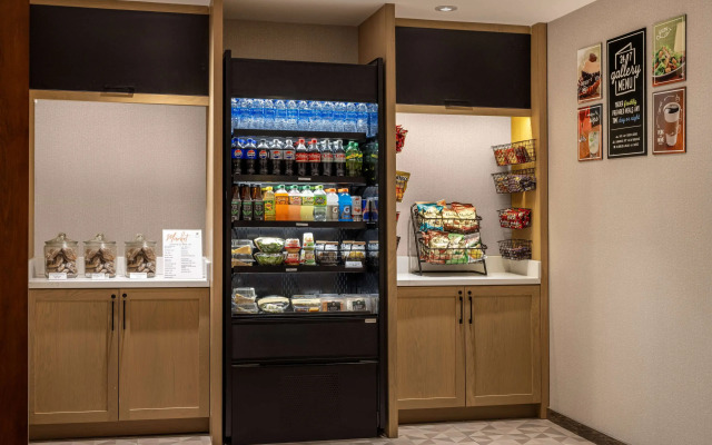 Hyatt Place Chantilly Dulles Airport-South