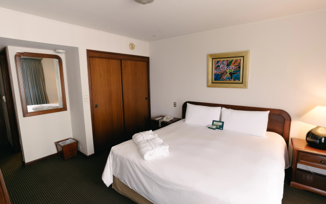 BTH Hotel Lima Golf
