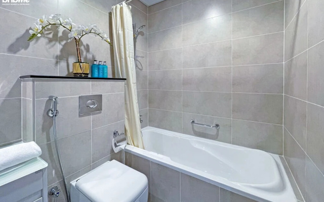 bnbme | Damac Hills Carson Tower | STUDIO