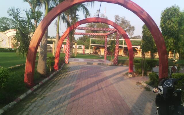 Hotel Saroop Vilas Palace