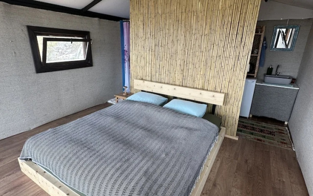 Mandra - Glamping & Camping