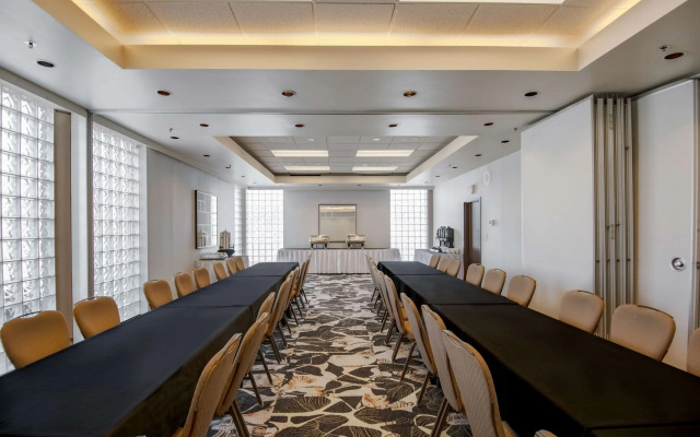Coast Chilliwack Hotel by APA