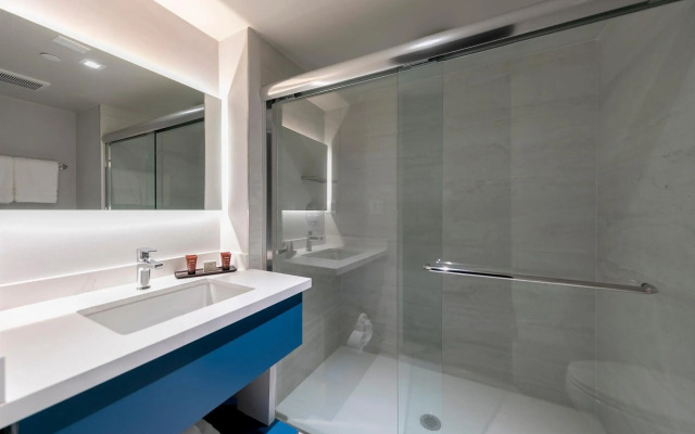 La Jolla Cove Suites