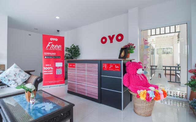 OYO 662 Malee Bunga Hotel