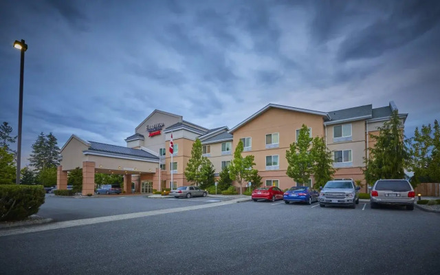 Fairfield Inn & Suites Burlington