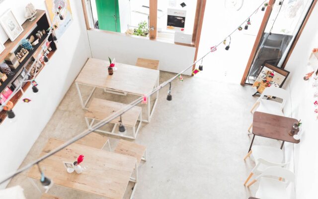 SOOK Café and Hostel