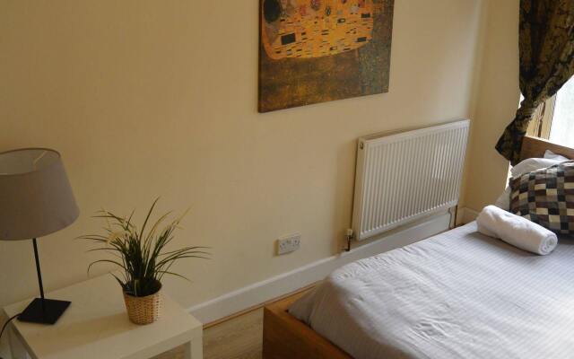 Stay In Vauxhall Guesthouse