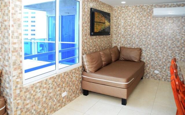 Conquistador Apartaments By SYA