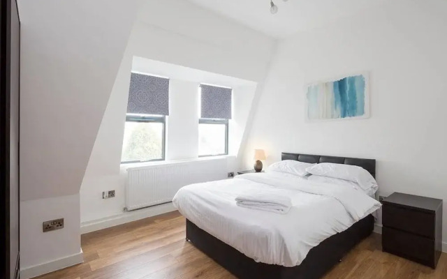 Manhattan Heights 2
