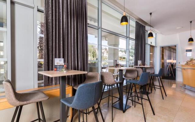 Valamar Diamant Hotel