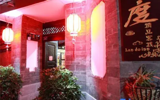 Lan Do Inn