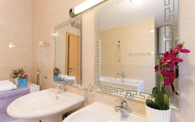 Beautiful Home in Palit With 4 Bedrooms