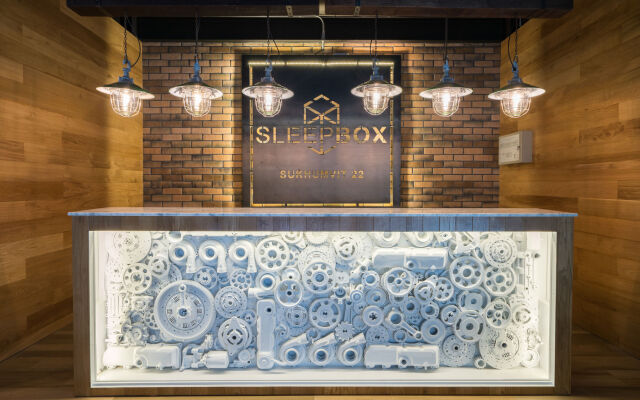 Sleep Box Sukhumvit 22 - Hostel