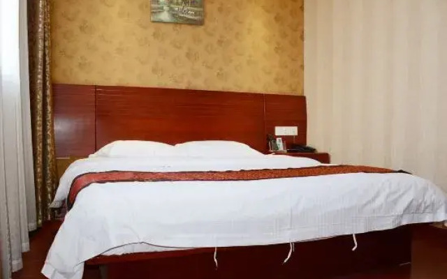 Holiday Inn Shanghai Viberly