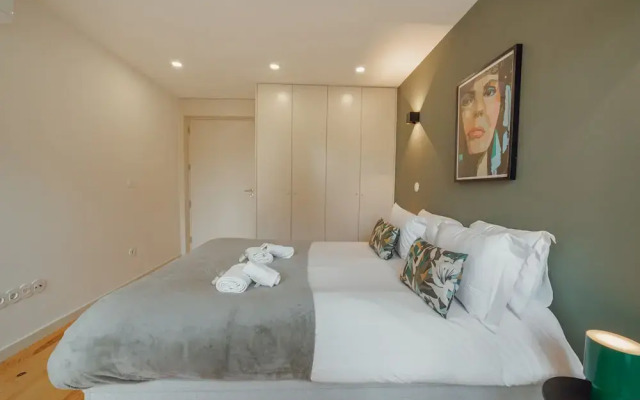 Gaia Premium B Apartment by Vacationy