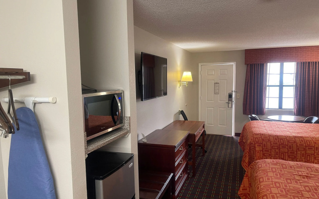Loyalty Inn Hawkinsville