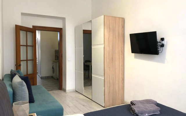 ROMANTIC Apartments-near Opera House 5/8