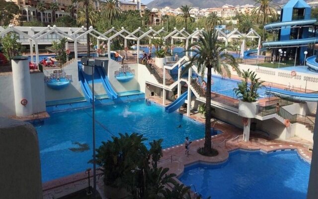 Apartamentos Benal Beach