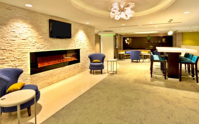 Crowne Plaza Kitchener-Waterloo by IHG