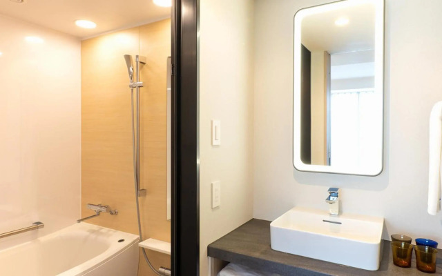 JR-East Hotel Mets Yokohama
