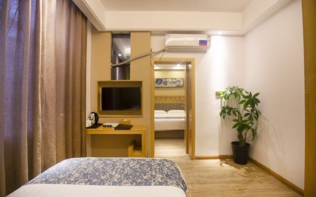 Zhangjiajie Heyday Hotel