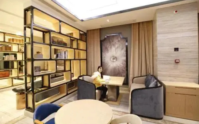 Kyriad Marvelous hotel