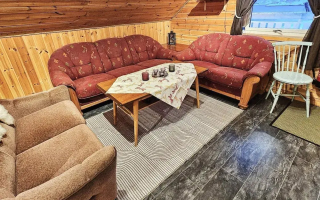 6 Person Holiday Home in Rebbenes