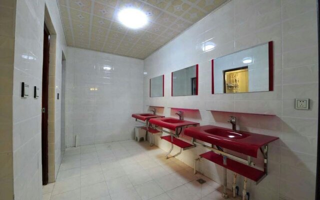 Go Your Own Way Hostel