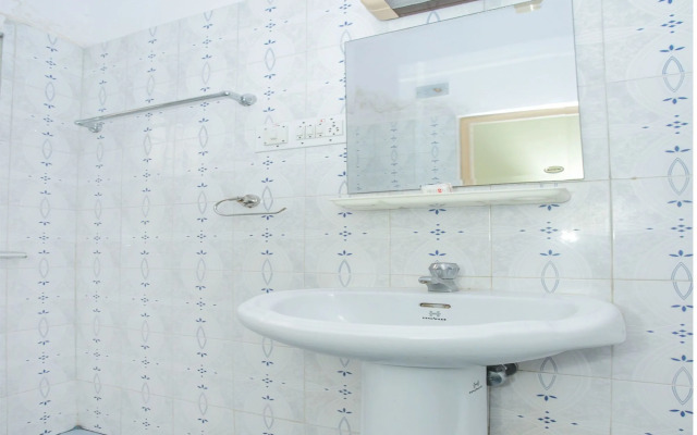 Hotel Red Carpet Residence by OYO Rooms