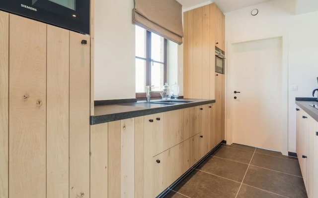 Chic Villa in Comines-warneton With Garden