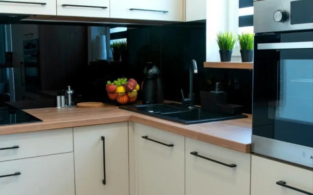 Apartament Zielony - Okrzei (Garaż, Targi)