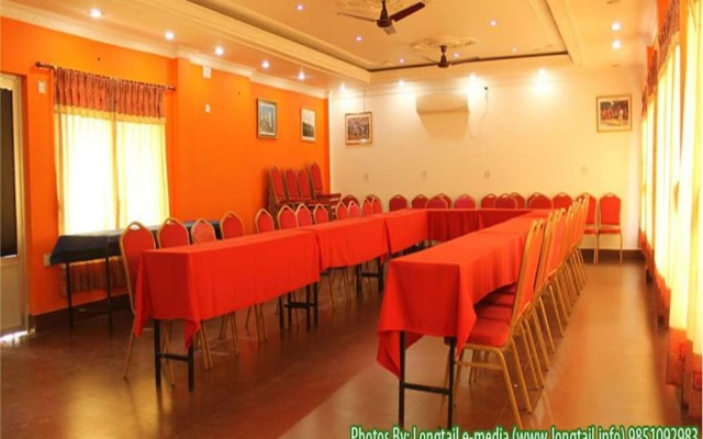 Hotel Dinesh
