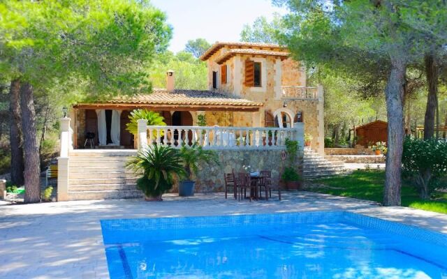 Finca Binifarda Dor